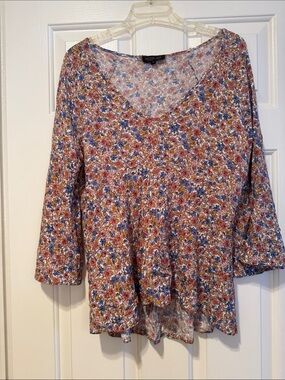 Rachel Zoe Multi-Color Floral V-Neck 3/4 Sleeve Top